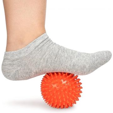 Игрушка для массаж рук мяч в коробке spiky 6.8cm