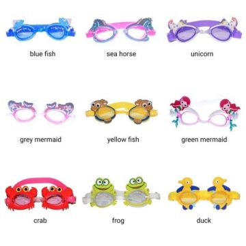 Очки для плавания в кейсе