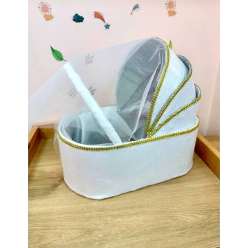 Корзина для подарков в форме коляски       75557