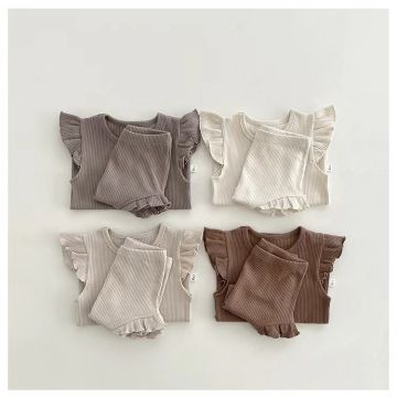 Комплект для детей футболка и шорты 2в1        D44001