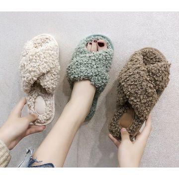 Домашние тапочки женские    XB1923